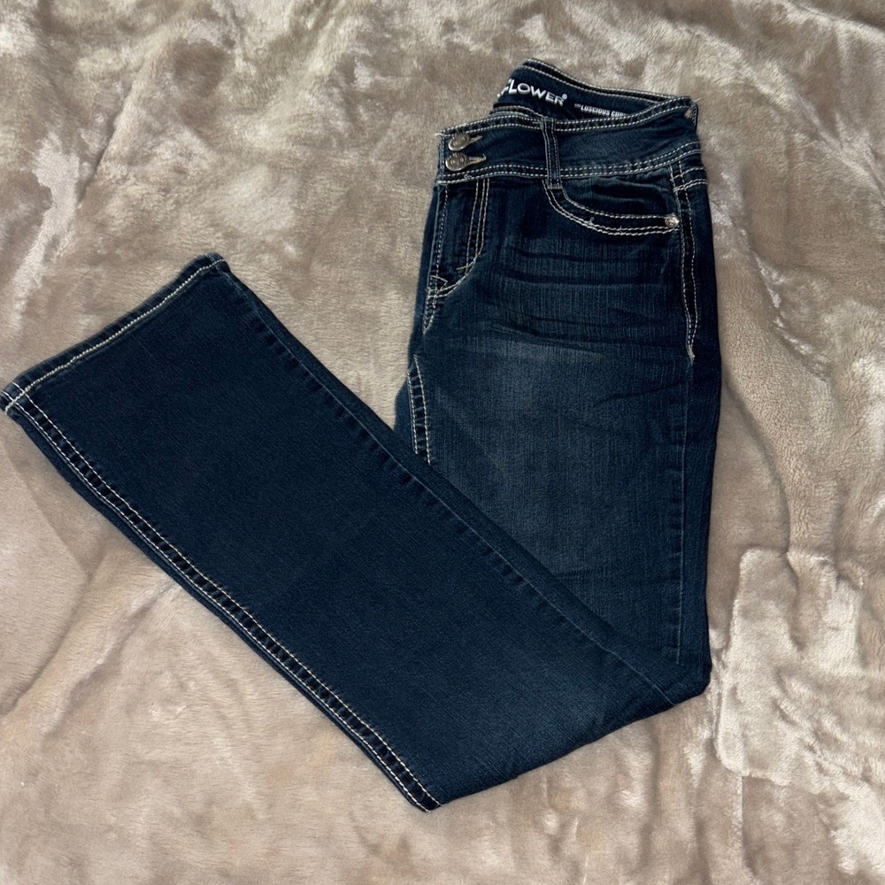 Wallflower Women's Dark Indigo Skinny Jeans